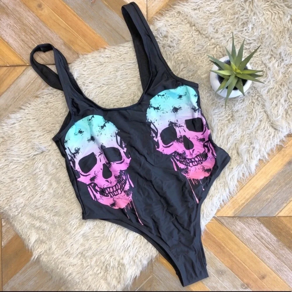 Hot Topic Ombre Skulls Swimsuit - Picture 2 of 6